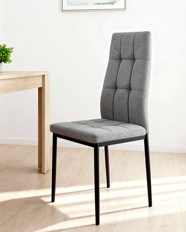 Set de 4 sillas de comedor tapizadas Leonor