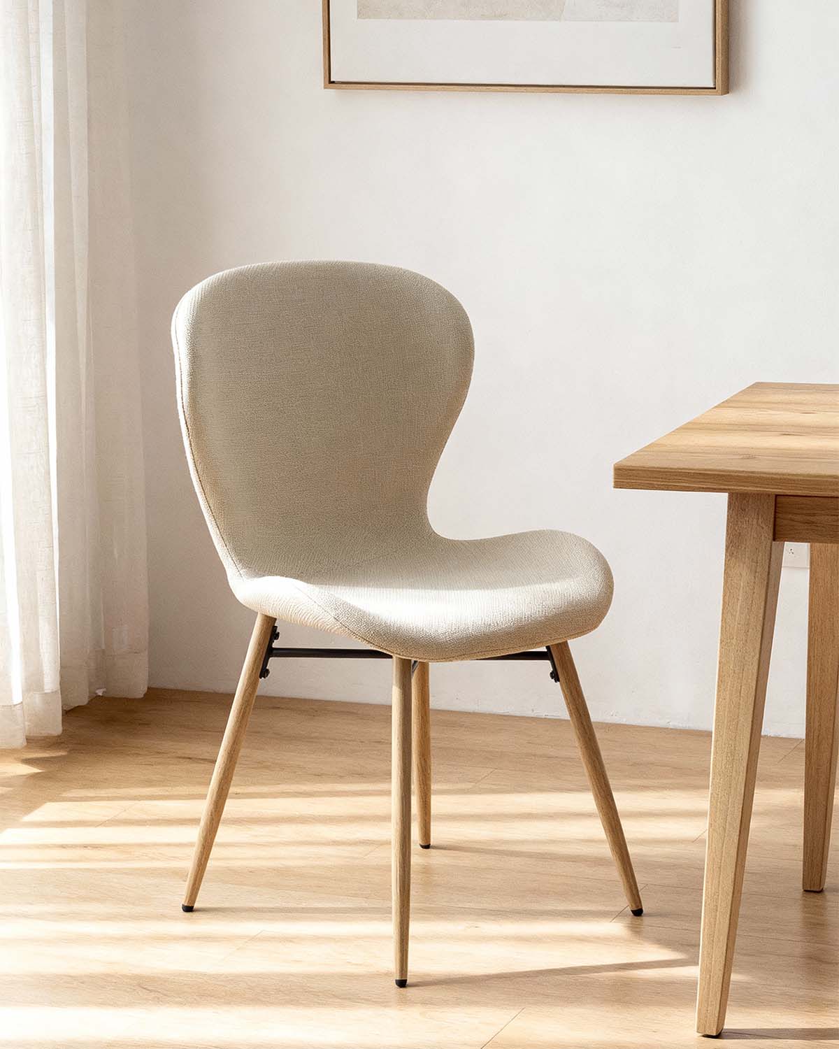 Set de 4 sillas de comedor tapizadas Helene