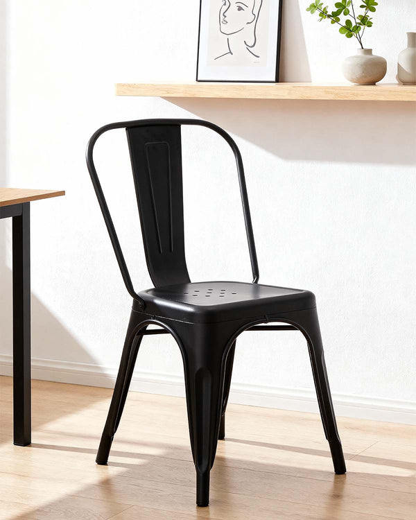 Set de 4 sillas en acero Lessie