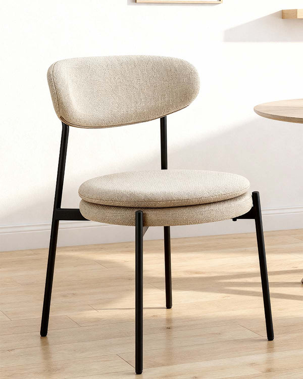 Set de 4 sillas de comedor tapizadas Faith