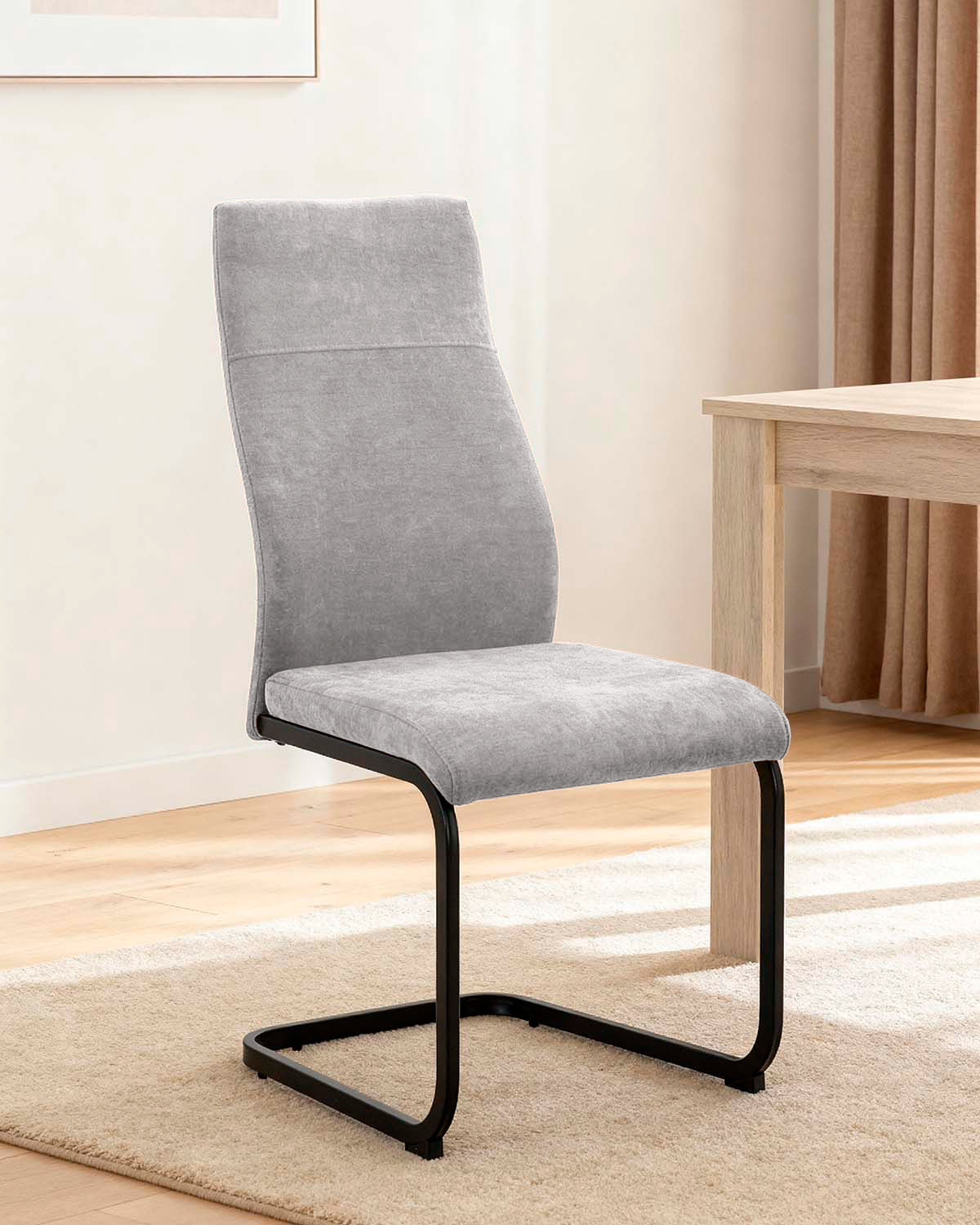 Set de 4 sillas de comedor tapizadas Mae