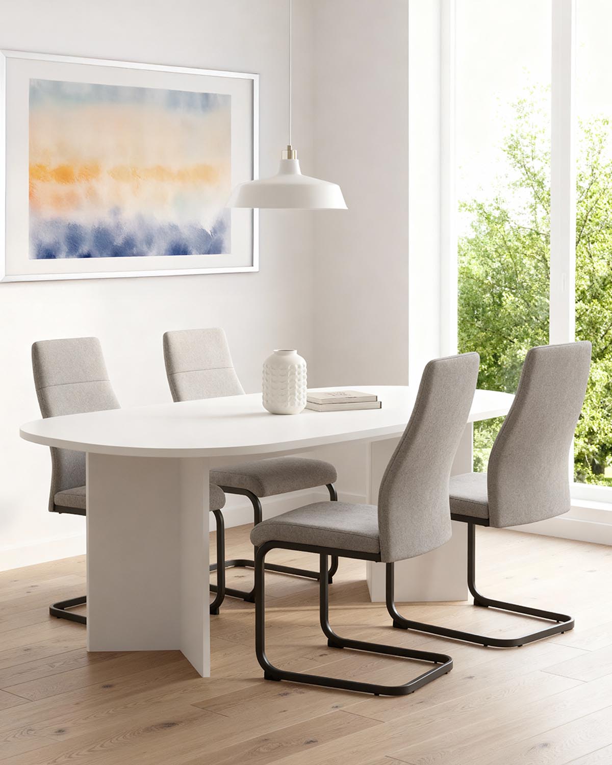 Pack ahorro de mesa Jacklyn y sillas Mae