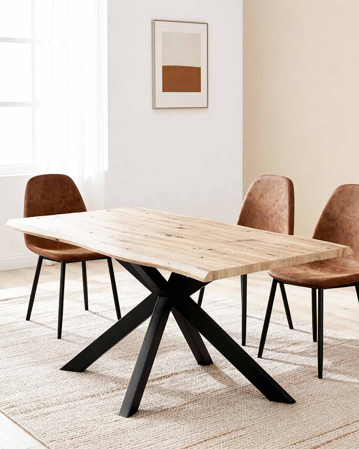 Mesa de comedor de sobre irregular Thelma