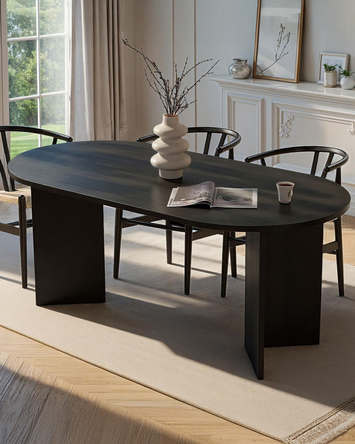 Mesa de comedor ovalada Jacklyn