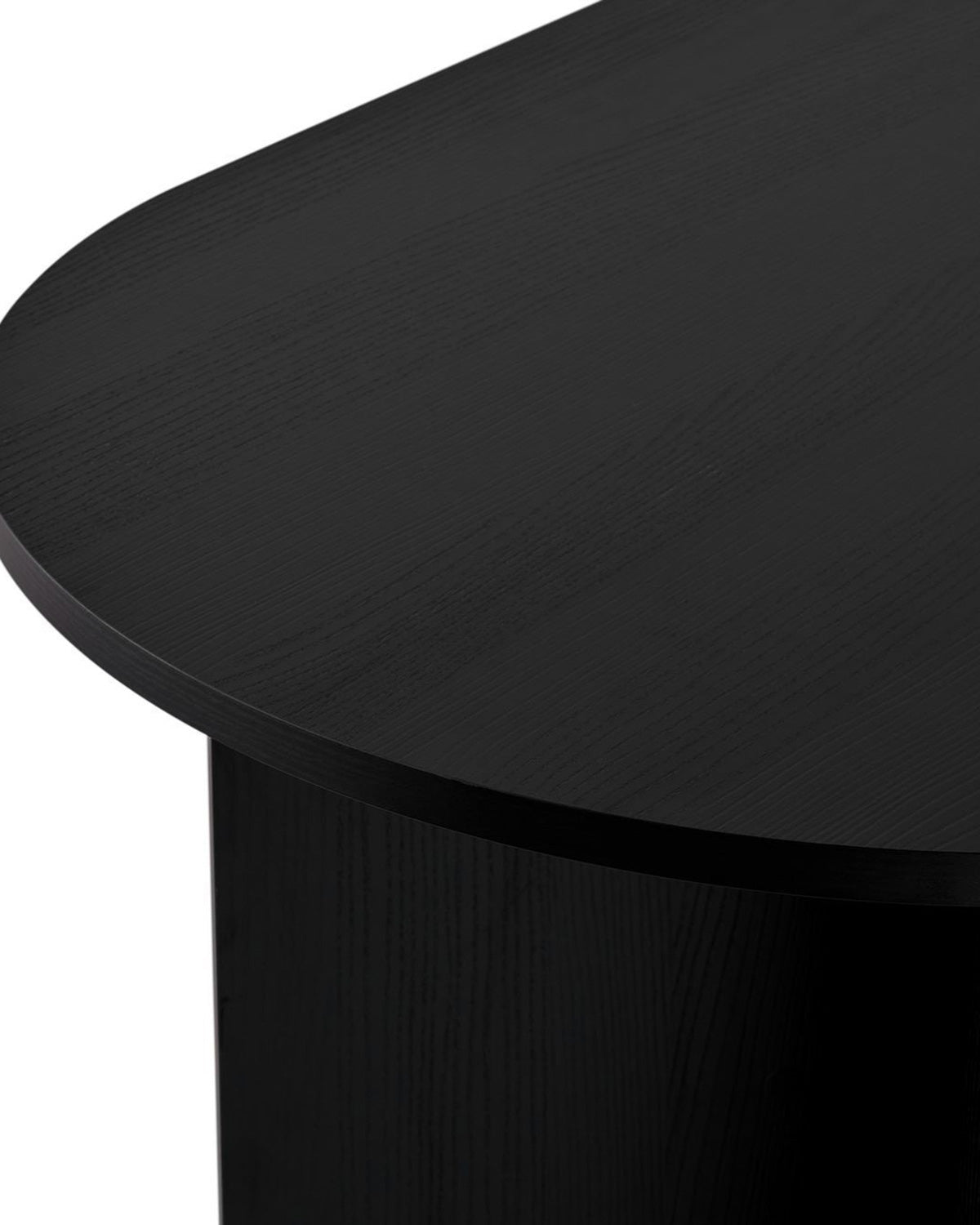 Mesa de comedor ovalada Jacklyn