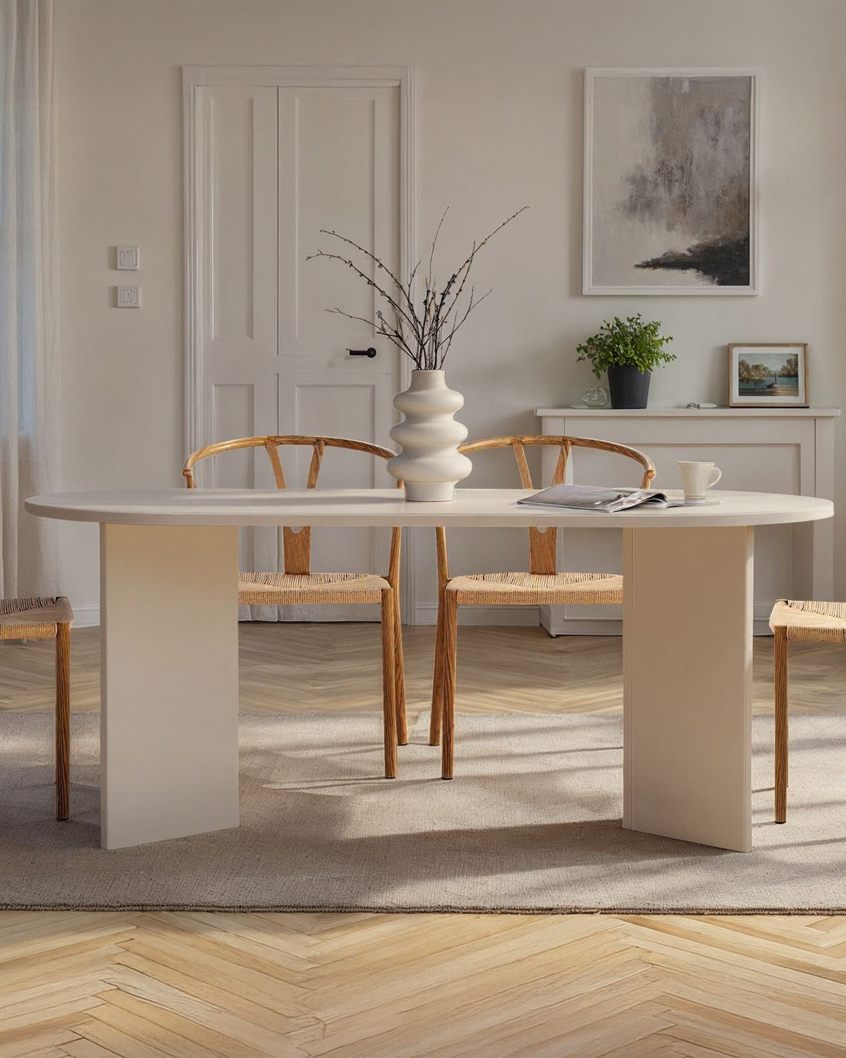 Mesa de comedor ovalada Jacklyn