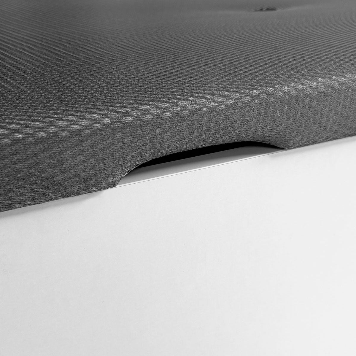 Pack ahorro juvenil Canapé Round con Colchón viscoelástico Nova 90 x 190 cm y Mesita de noche Rio