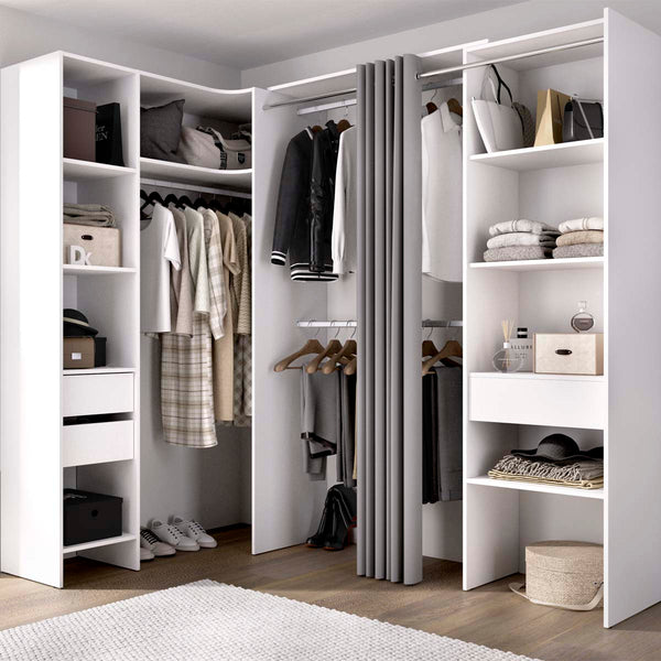Armario vestidor rinconero regulable con dos columnas y cortina Suit